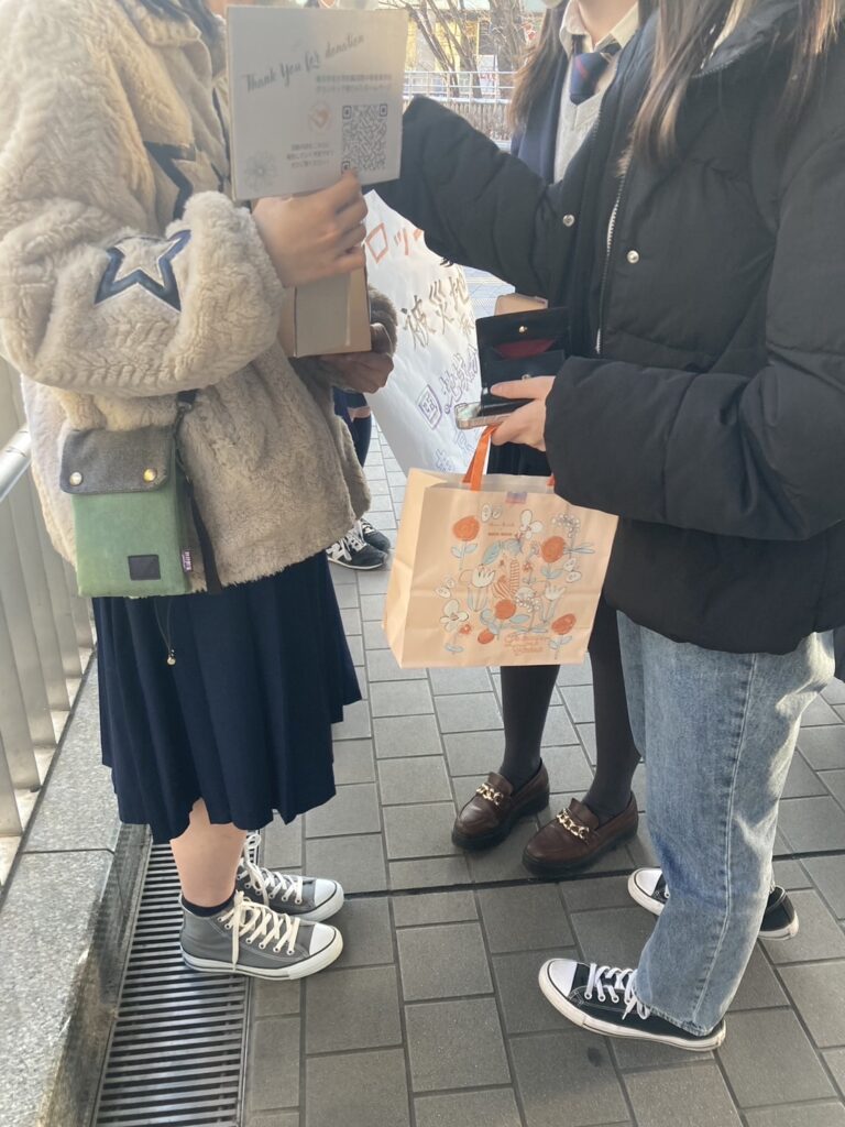中高生が、世の中の課題にたいして取り組む。まちづくり・国際協力・環境問題 、世の中を一歩前向きに進めるソーシャルアクション。